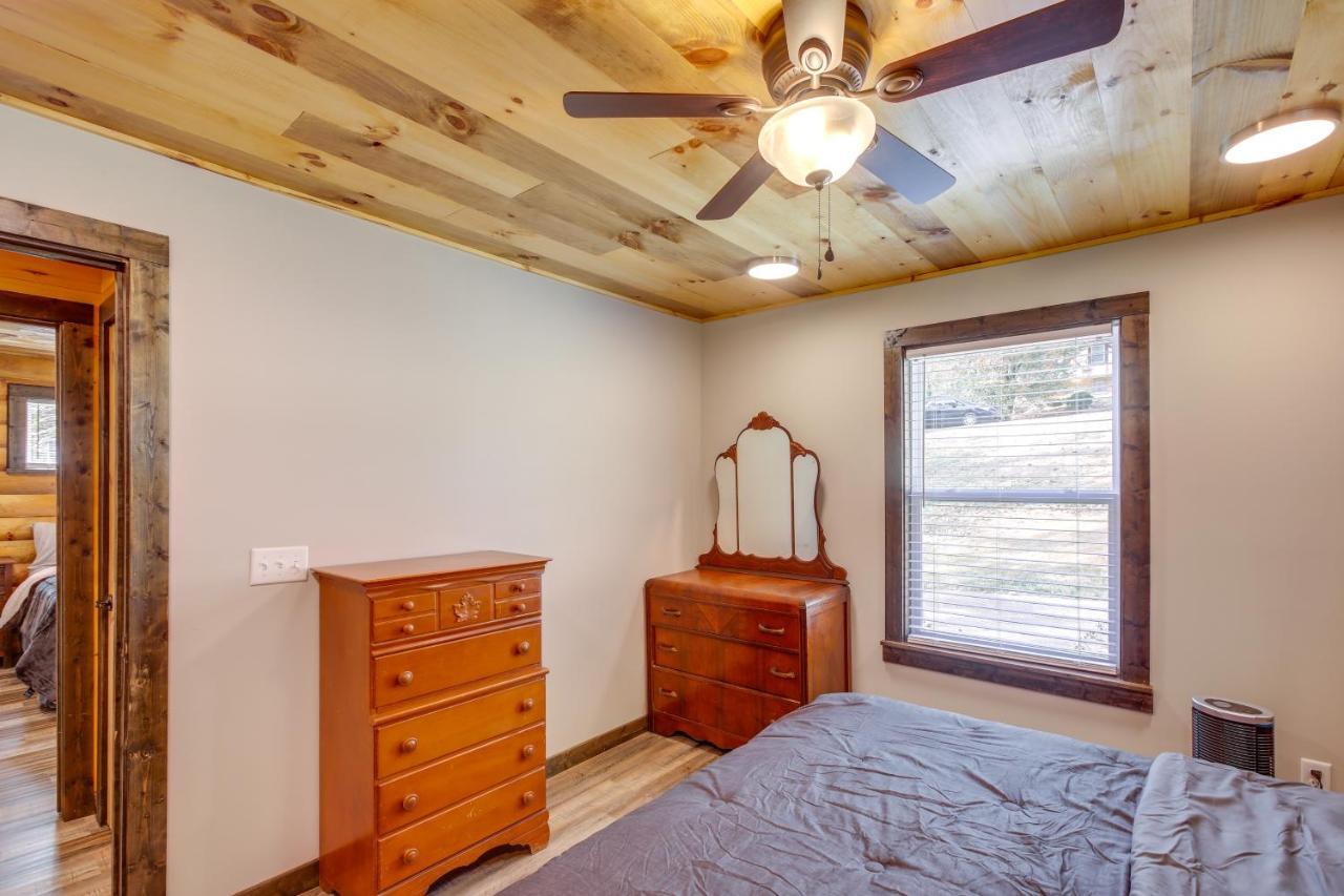 Pet-Friendly Chattanooga Cabin With Hot Tub And Kayaks Ngoại thất bức ảnh